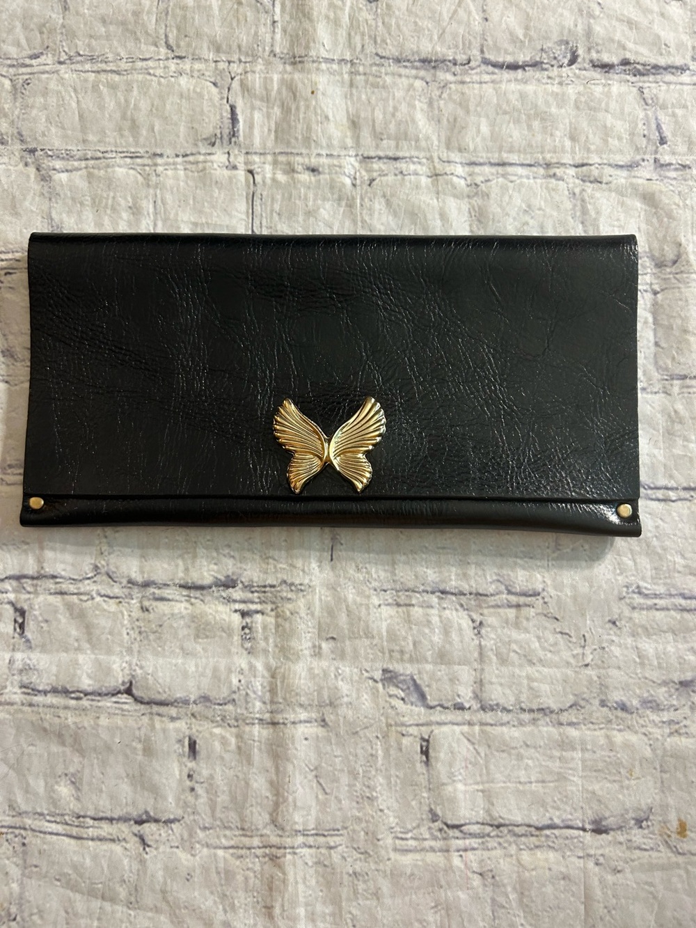 MOSS MILLS BLACK LEATHER ENVELOPE CLUTCH GOLD TONE BUTTERFLY MEDALLION CLASP